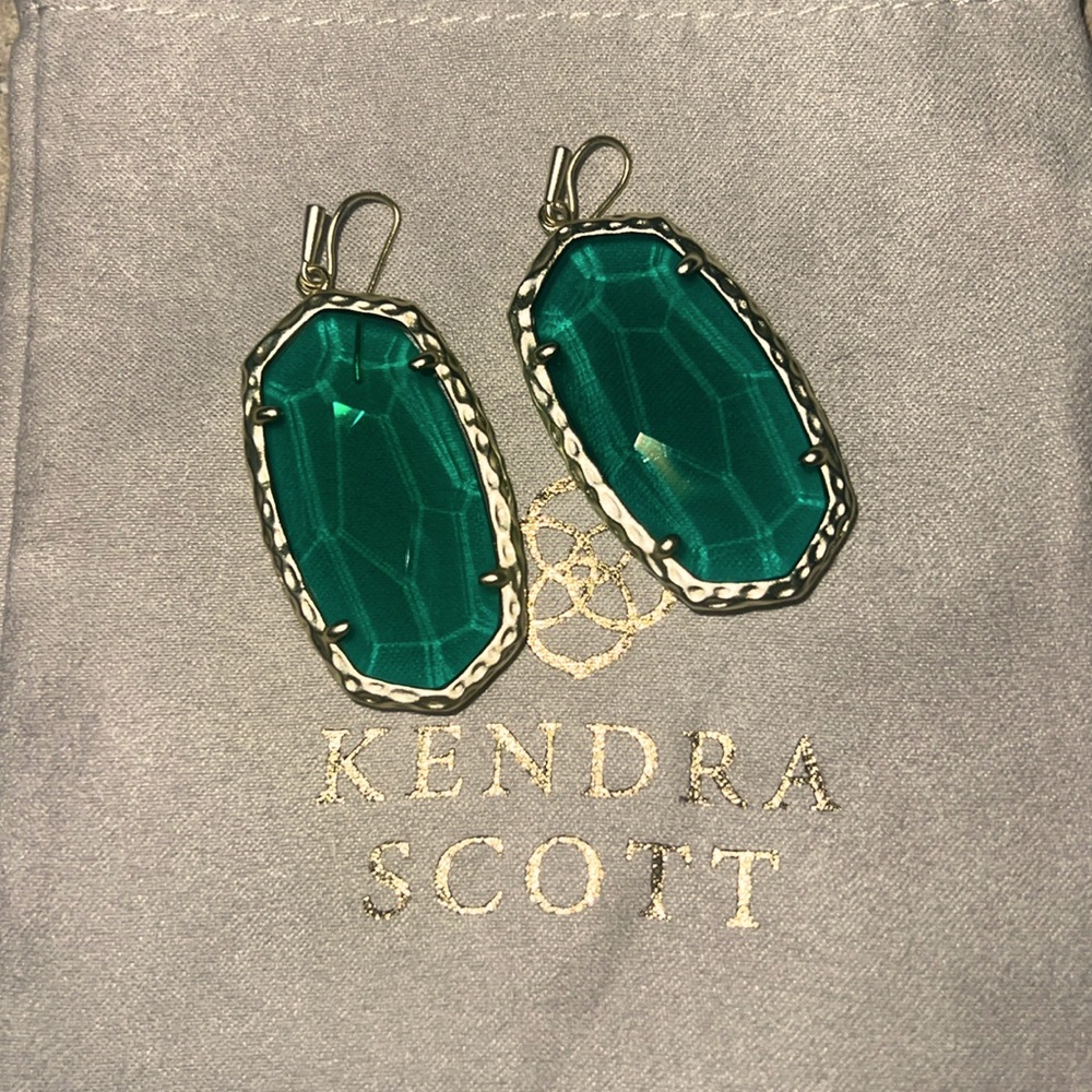 Kendra Scott Danielle emerald earrings